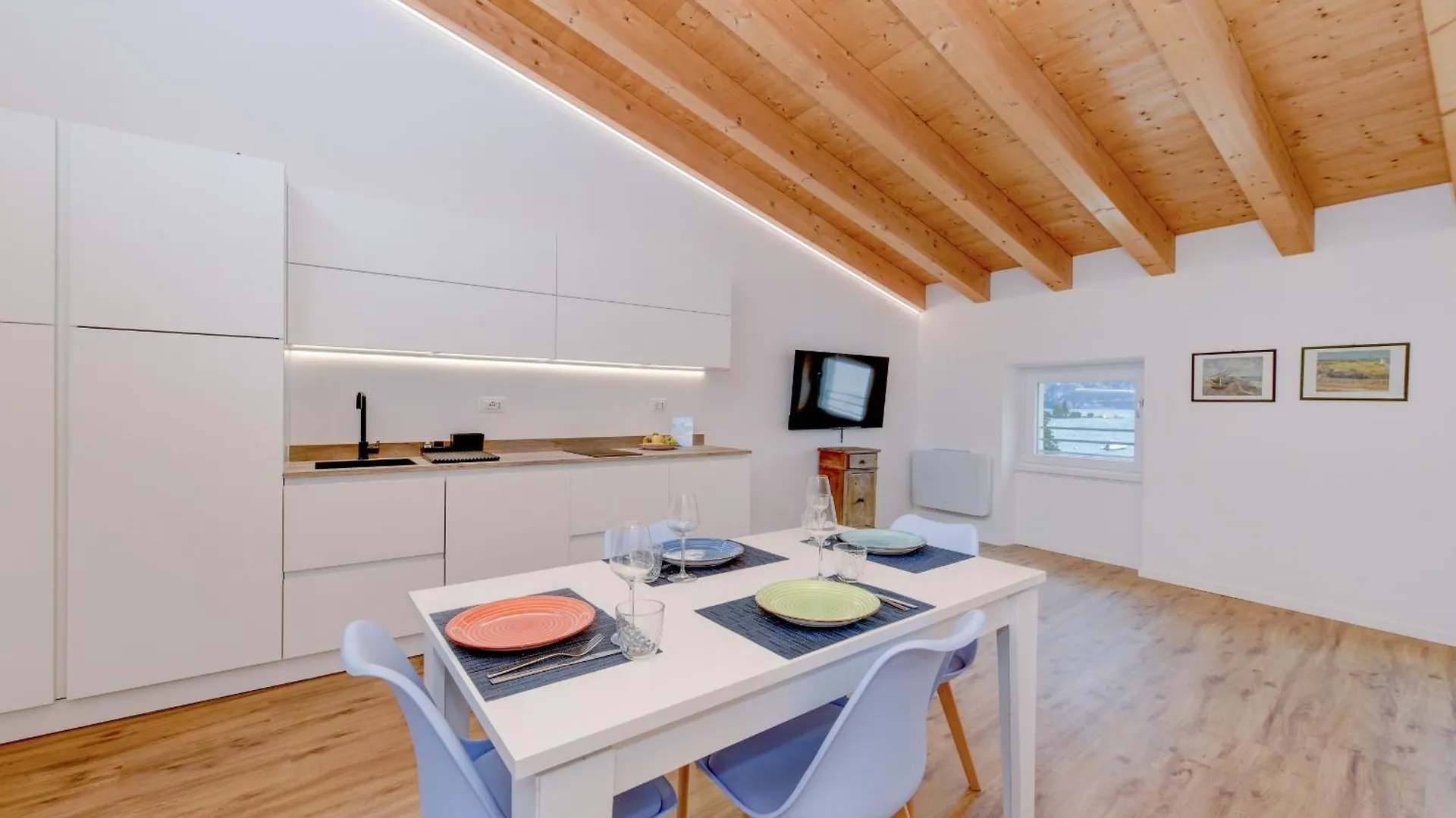 Inblu Apartments Assenza 0*, Assenza di Brenzone Italy
