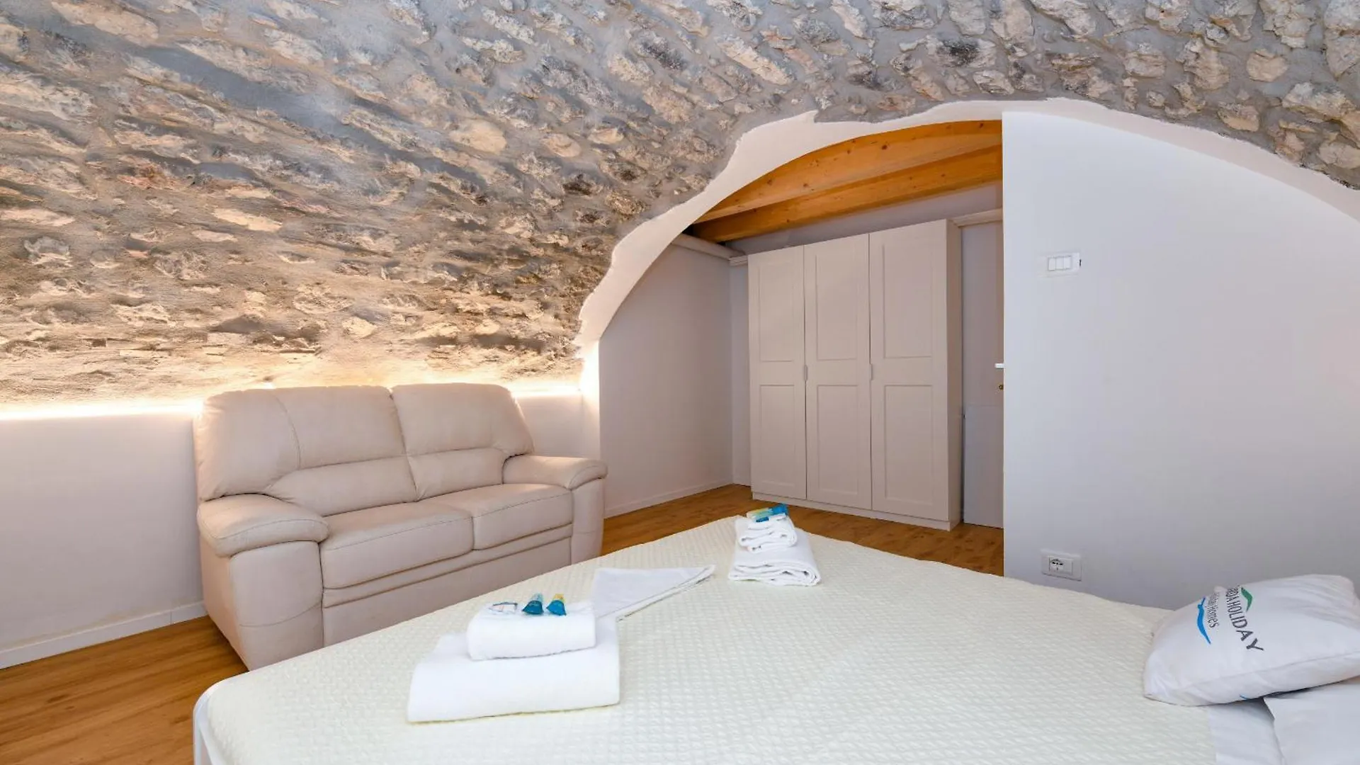 Inblu Apartments Assenza  Assenza di Brenzone